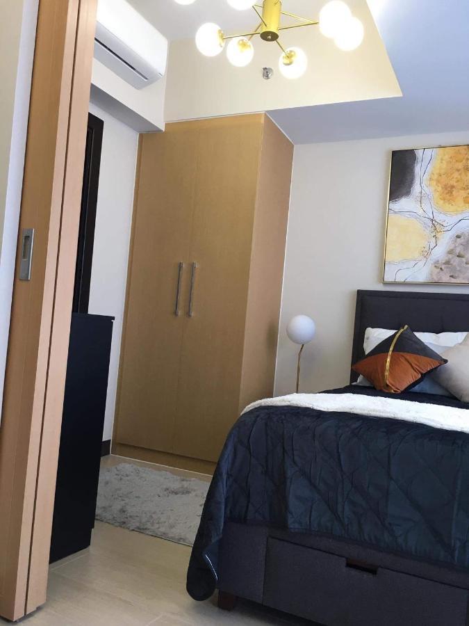 Daniella'S Modern & Cozy Suite In Uptown Bgc Manila Eksteriør billede
