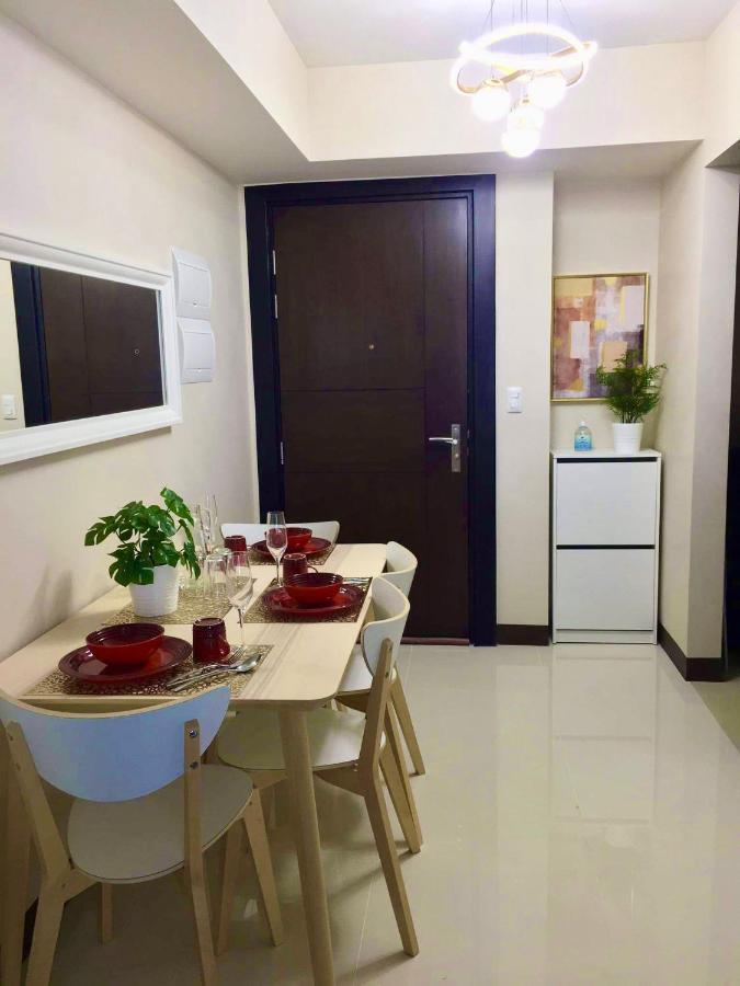 Daniella'S Modern & Cozy Suite In Uptown Bgc Manila Eksteriør billede