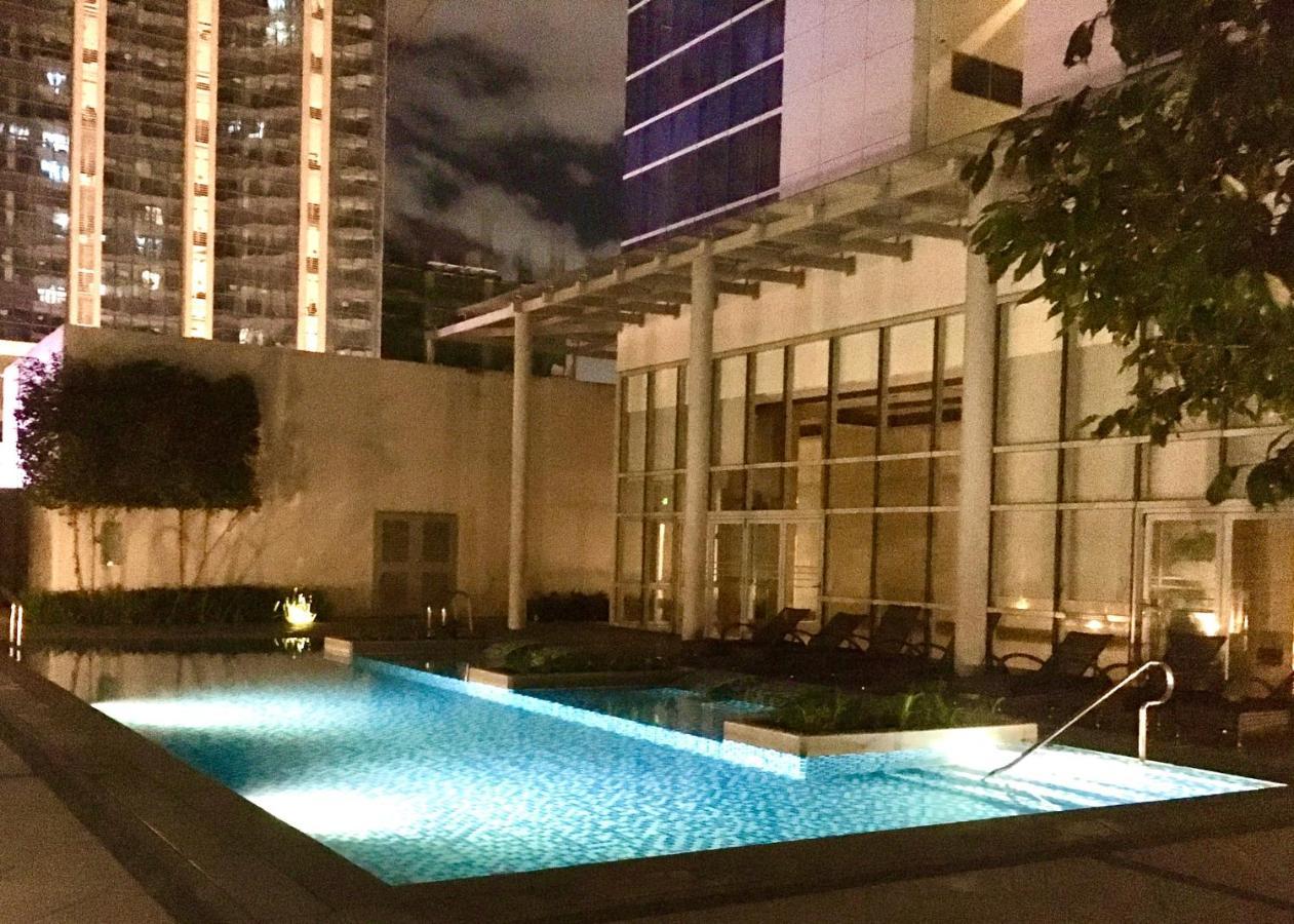 Daniella'S Modern & Cozy Suite In Uptown Bgc Manila Eksteriør billede