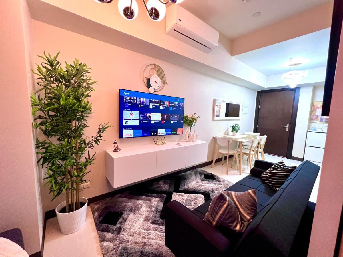 Daniella'S Modern & Cozy Suite In Uptown Bgc Manila Eksteriør billede